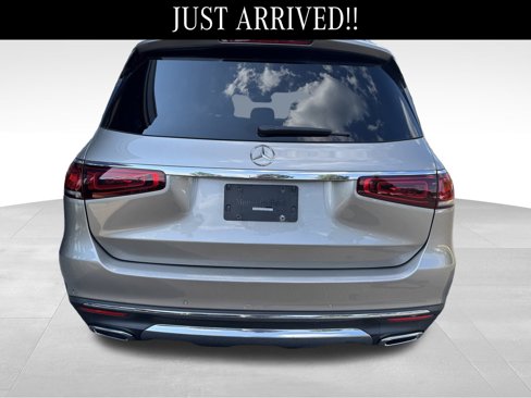 Certified 2021 Mercedes-Benz GLS 450 4MATIC image 4