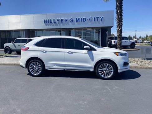 Certified 2022 Ford Edge Titanium w/ Equipment Group 301A image 2