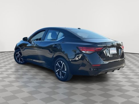 Used 2024 Nissan Sentra SV image 4
