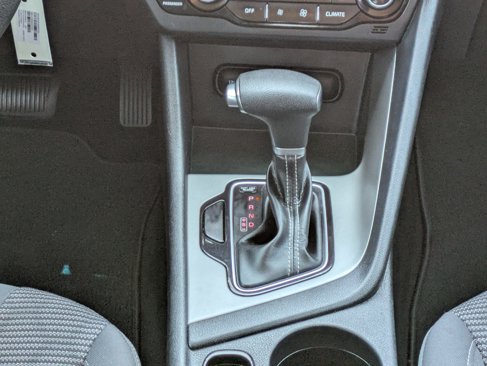 Used 2022 Kia Niro LX image 20