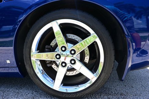 Used 2007 Chevrolet Corvette Convertible w/ Preferred Equipment Group image 19