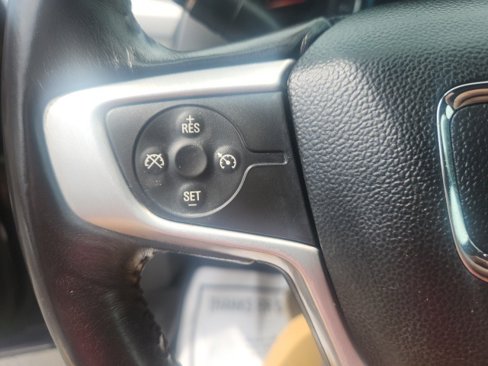Used 2017 GMC Acadia SLT image 21