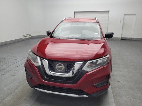 Used 2017 Nissan Rogue SV w/ SV Premium Package image 15