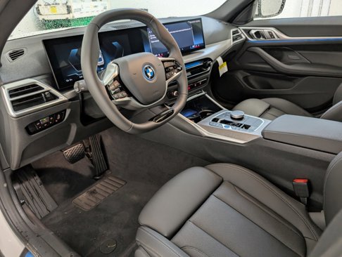 New 2025 BMW i4 eDrive40 w/ Parking Assistance Package image 12