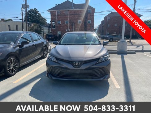 Certified 2019 Toyota Camry LE image 5