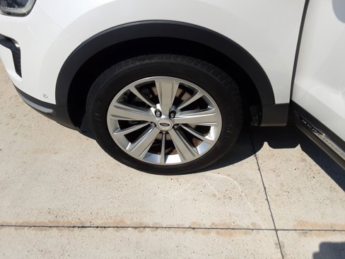 Used 2018 Ford Explorer Limited w/ Equipment Group 301A image 20