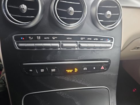 Certified 2020 Mercedes-Benz GLC 300 image 24