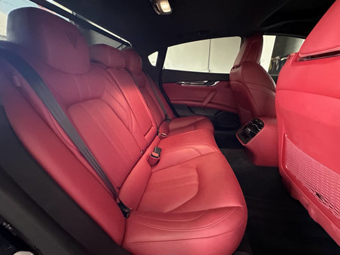 Used 2017 Maserati Quattroporte S GranSport Q4 image 40