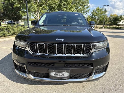 Used 2022 Jeep Grand Cherokee L Limited image 2
