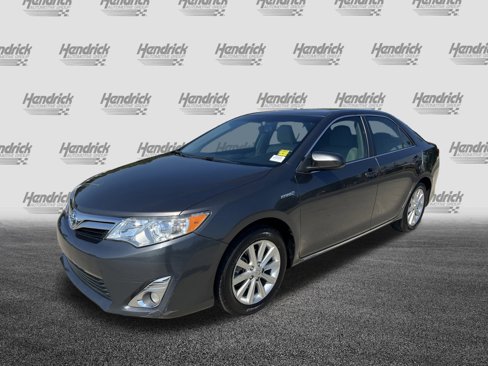 Used 2013 Toyota Camry LE image 5