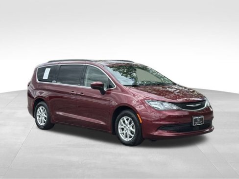 Used 2021 Chrysler Voyager Lxi image 7