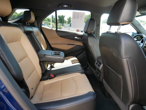 Used 2022 Chevrolet Equinox Premier image 24