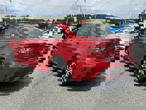 Used 2020 Toyota Corolla LE image 3