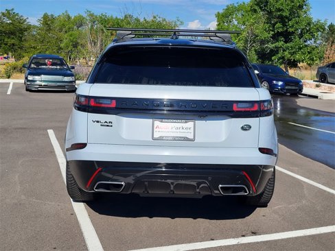 Used 2018 Land Rover Range Rover Velar R-Dynamic SE image 4