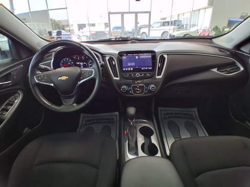 Used 2021 Chevrolet Malibu RS image 10