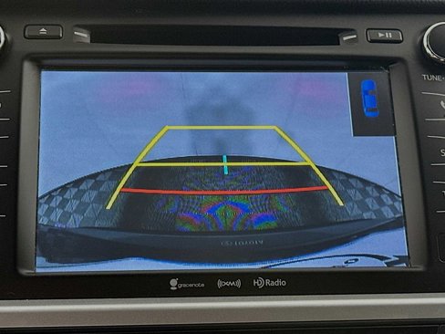 Used 2018 Toyota Highlander Limited image 15