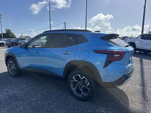 New 2025 Chevrolet Trax LT w/ Driver Confidence Package image 5