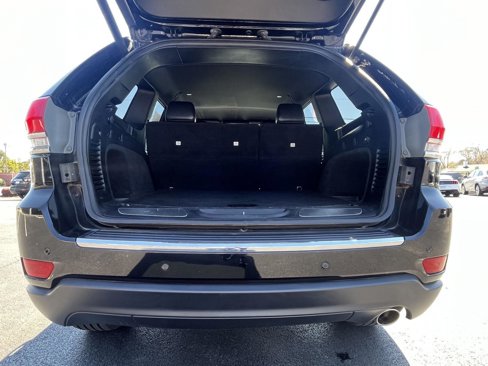 Used 2019 Jeep Grand Cherokee Limited image 24