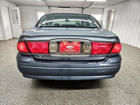 Used 2002 Buick Le Sabre Custom w/ Luxury Pkg image 9