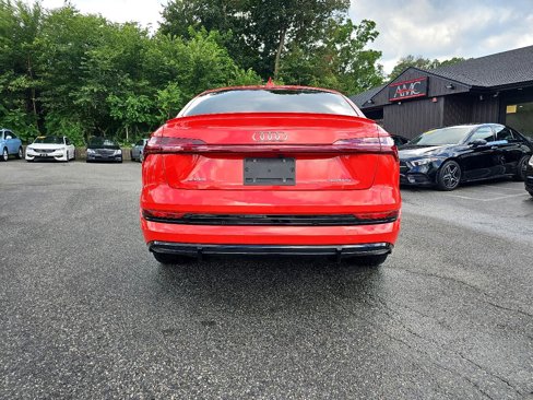 Used 2021 Audi e-tron Premium w/ Black Optic Package image 29