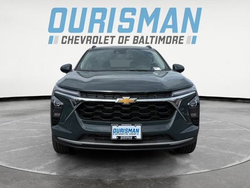 New 2025 Chevrolet Trax LT image 8