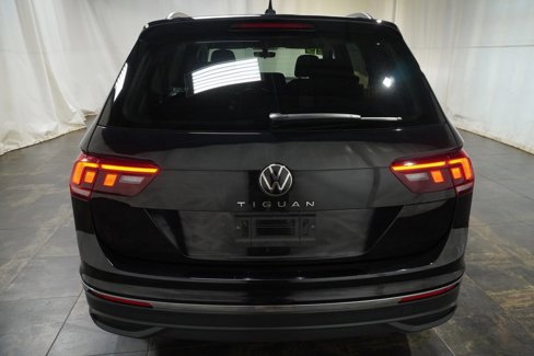 Certified 2023 Volkswagen Tiguan S image 4