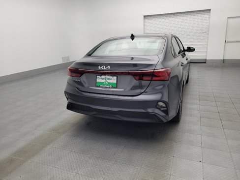 Used 2024 Kia Forte LXS image 7