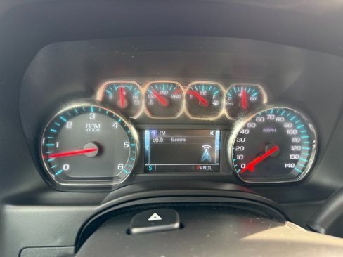 Used 2019 Chevrolet Suburban LT image 20