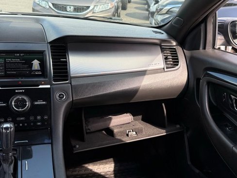 Used 2015 Ford Taurus SHO w/ Equipment Group 401A image 33