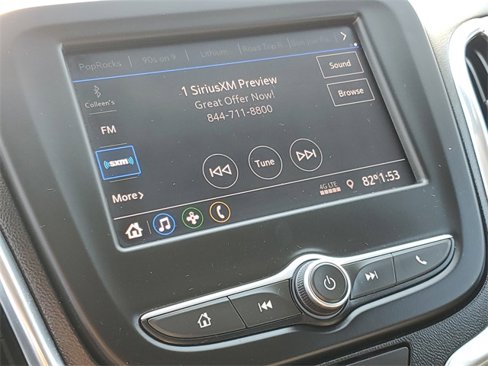 Used 2021 Chevrolet Equinox LT image 17