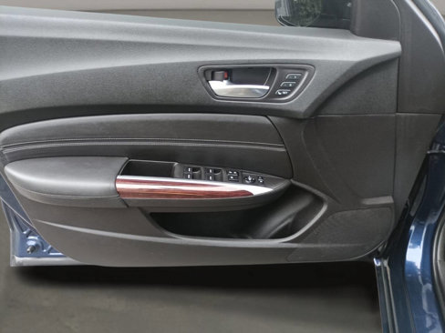 Used 2017 Acura TLX image 14