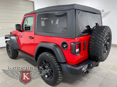 Used 2023 Jeep Wrangler Willys image 4