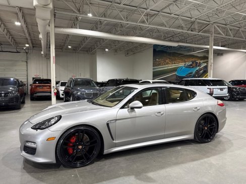 Used 2012 Porsche Panamera image 1