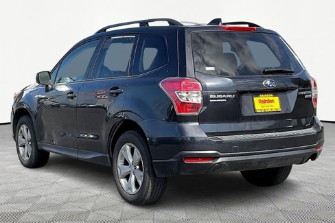Used 2016 Subaru Forester 2.5i Premium image 4