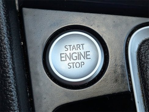 Used 2019 Volkswagen Jetta GLI image 22