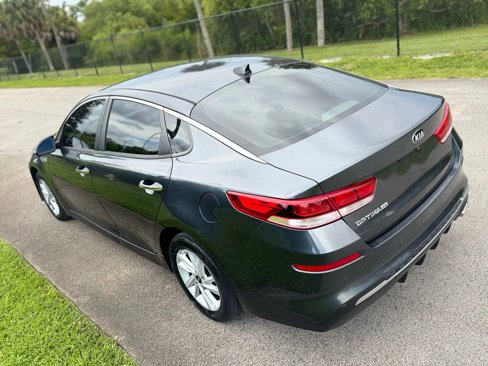 Used 2020 Kia Optima LX image 10