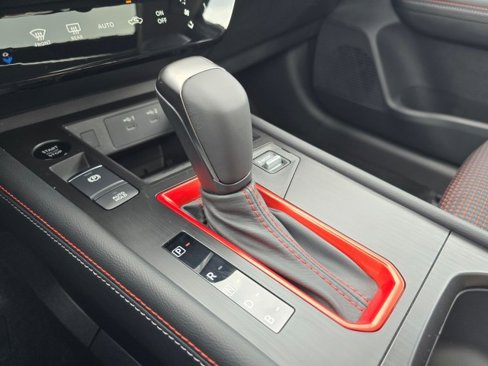 New 2025 Nissan Kicks SR w/ SR Premium Package image 31