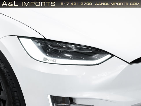Used 2018 Tesla Model X 75D image 17