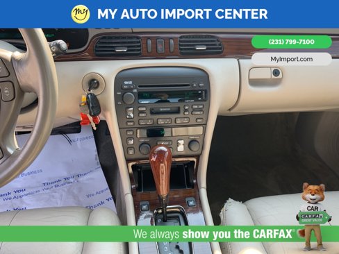 Used 2002 Cadillac Seville STS w/ Premium Luxury Pkg image 20
