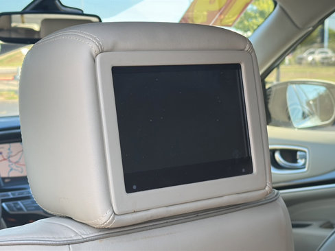 Used 2019 INFINITI QX60 Luxe w/ Essential Package image 18