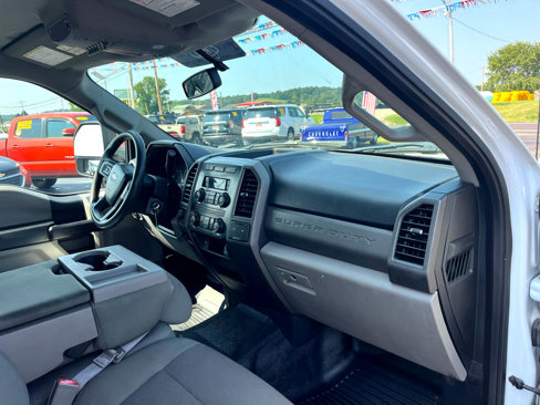 Used 2019 Ford F250 XL w/ Power Equipment Group image 29