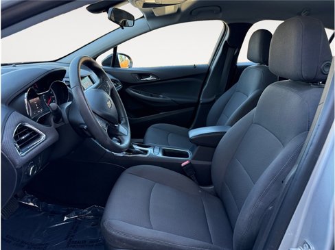 Used 2019 Chevrolet Cruze LT image 9