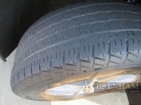 Used 2022 Chevrolet Traverse LT image 11