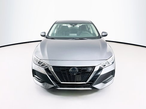 Used 2022 Nissan Sentra SV w/ Trunk Package image 2