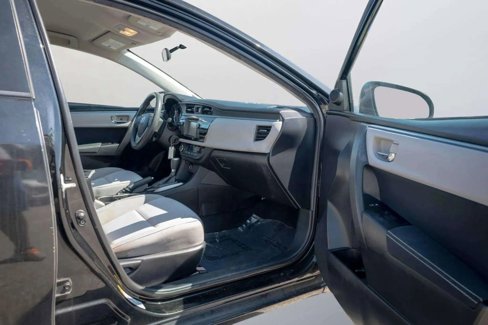 Used 2014 Toyota Corolla LE image 19