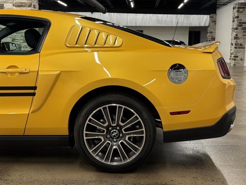 Used 2011 Ford Mustang GT Premium w/ GT Coupe Accessory Pkg 1 image 8