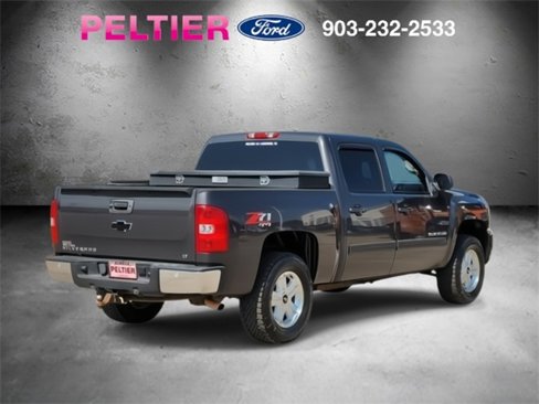 Used 2011 Chevrolet Silverado 1500 LT w/ All-Star Edition image 4