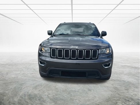 Used 2018 Jeep Grand Cherokee Laredo image 7