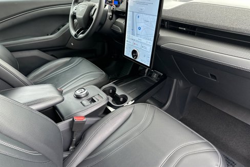 Used 2022 Ford Mustang Mach-E Premium image 20