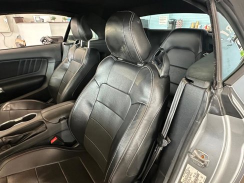 Used 2020 Ford Mustang Premium image 24